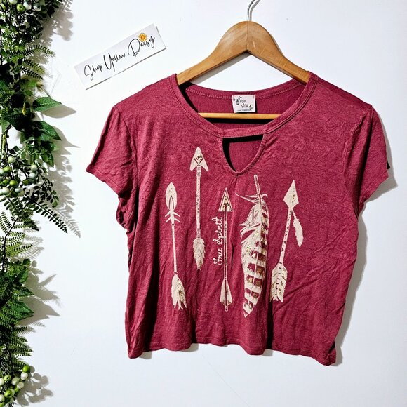 Four Girlz Womens Boho Crop Top Tee‎ Shirt Feather & Arrow Print Size S ~SS46.3 - Picture 1 of 4